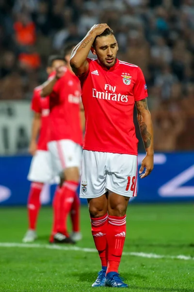 Thessaloniki, Yunanistan - 29 Ağustos 2018: Oyuncu, Benfica Eduardo Salvio eylem Uefa Şampiyonlar Ligi Play-off mücadelesi sırasında 2 bacak Paok vs Fc Benfica Toumba Stadı'nda oynanan