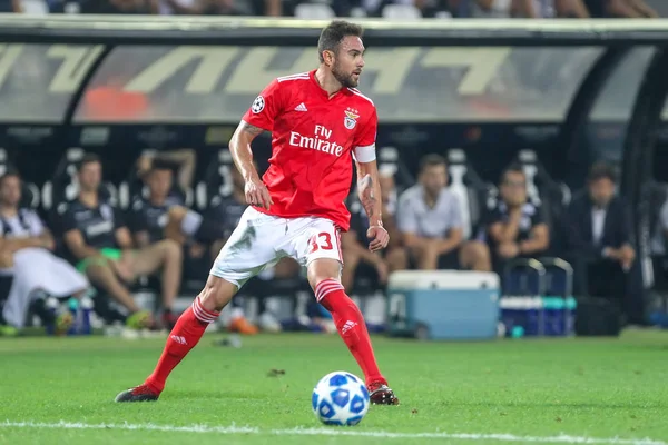 Thessaloniki, Yunanistan - 29 Ağustos 2018: Oyuncu, Benfica Jardel eylem Uefa Şampiyonlar Ligi Play-off mücadelesi sırasında 2 bacak Paok vs Fc Benfica Toumba Stadı'nda oynanan