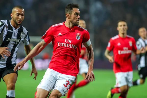 Thessaloniki, Yunanistan - 29 Ağustos 2018: Oyuncu, Benfica Jardel eylem Uefa Şampiyonlar Ligi Play-off mücadelesi sırasında 2 bacak Paok vs Fc Benfica Toumba Stadı'nda oynanan