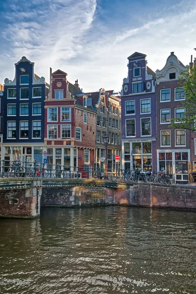 Amsterdam Netherland July 2018 Beautiful View Amsterdam Canals Bridge Typical — Stock Photo, Image