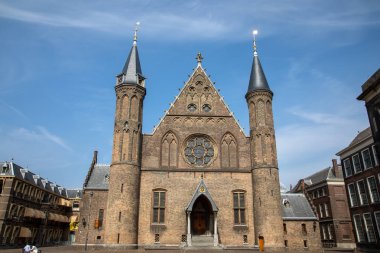 Lahey, Hollanda - 6 Temmuz 2018: Binnenhof Lahey, Hollanda, Ridderzaal,