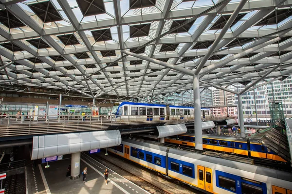 Нідерланди Липня 2018 Центрального Залізничного Вокзалу Гааги Нідерландах — стокове фото