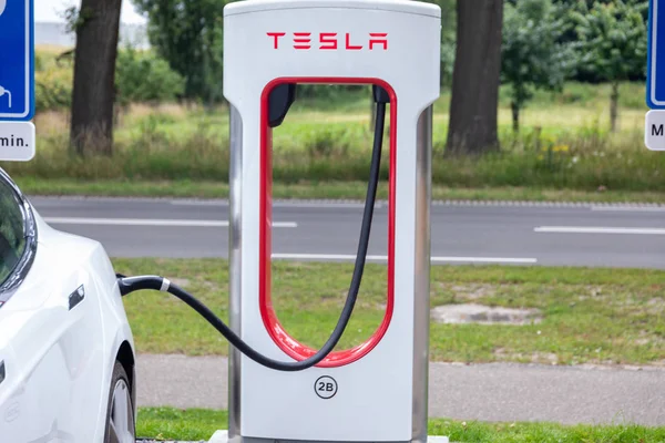 Horst Paesi Bassi Giugno 2018 Stazione Ricarica Tesla Super Sulle — Foto Stock