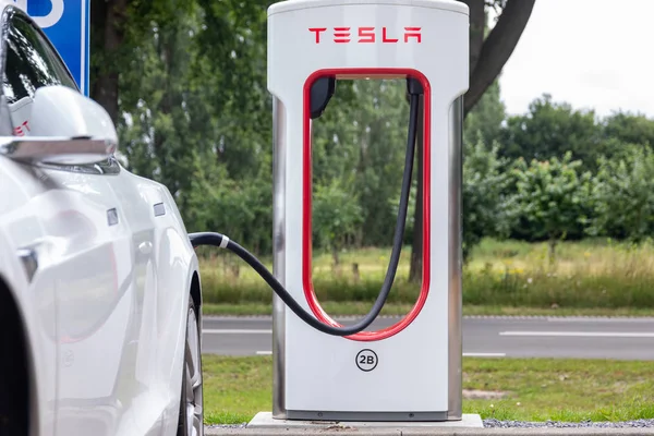 Horst Nederländerna Juni 2018 Tesla Super Charging Station Horst Tesla — Stockfoto