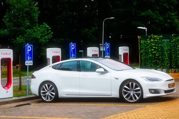 Horst Nederländerna Juni 2018 Tesla Super Charging Station Horst Tesla — Stockfoto
