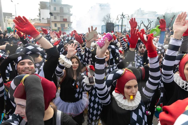 Xanthi Grèce Février 2018 Des Gens Vêtus Costumes Colorés Lors — Photo