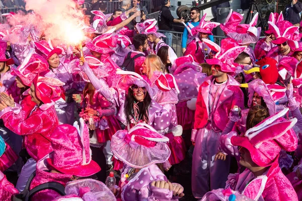 Xanthi Grecia Febrero 2018 Gente Vestida Con Trajes Coloridos Durante — Foto de Stock