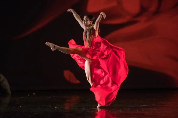 Thessaloniki Griekenland Mei 2018 Unidentifieds Dansers Ballet Tijdens Voorstelling Firebird — Stockfoto