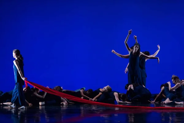 Thessaloniki Grecia Mayo 2018 Ballet Bailarines Identificados Durante Actuación Firebird —  Fotos de Stock