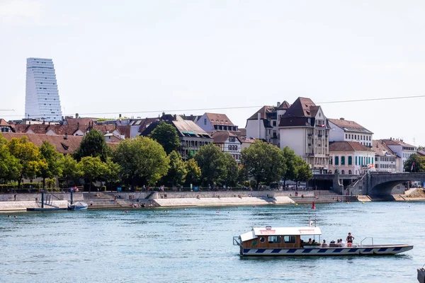 Basel Svájc 2018 Augusztus Rajna Folyó Történelmi Központ Basel — Stock Fotó