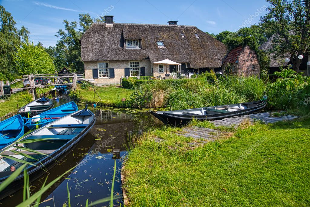 Giethoorn, Países Bajos 4 de julio de 2018 vista del famoso pueblo