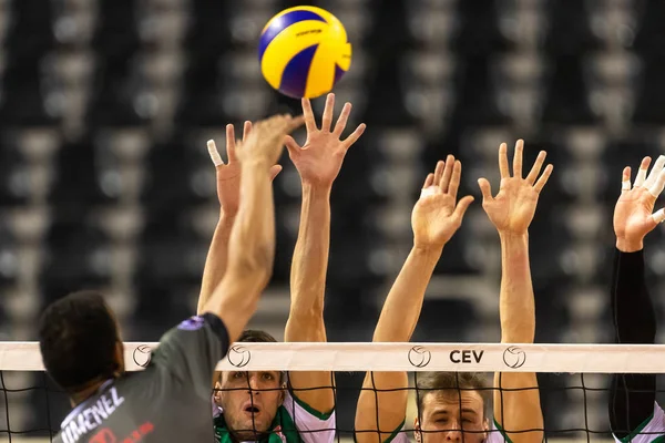 Thessaloniki Greece December 2018 Closeup Hands Ball Cev Volleyball Cup — Stock Photo, Image