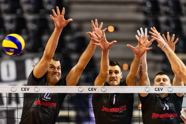 Thessaloniki Greece December 2018 Closeup Hands Ball Cev Volleyball Cup — Stock Photo, Image