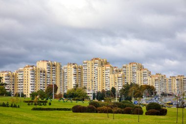 Minsk, Beyaz Rusya - 4 Ekim 2018: Minsk, Beyaz Rusya Yahudi halkının düşmüş 2 Mart 1942 tarihinde anıt