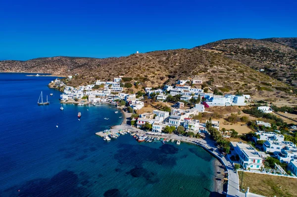 Katapola Köyü, hava görünümünü Amorgos Island, Cyclades, Ege, Yunanistan
