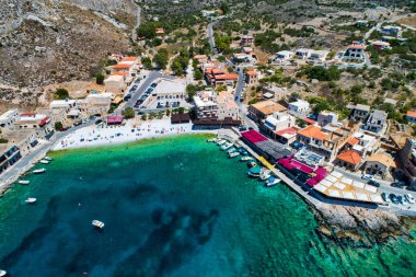 Laconia, Gerolimenas hava görünümünü Mani en güzel yerleşmeleri ile küçük bir doğal liman biridir. Peloponnese, Yunanistan