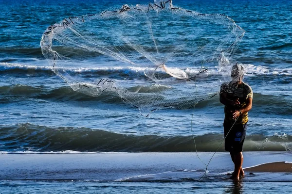 Alpheios Greece August 2018 Fisherman Casting Net Daylight Delta River — Stock Photo, Image