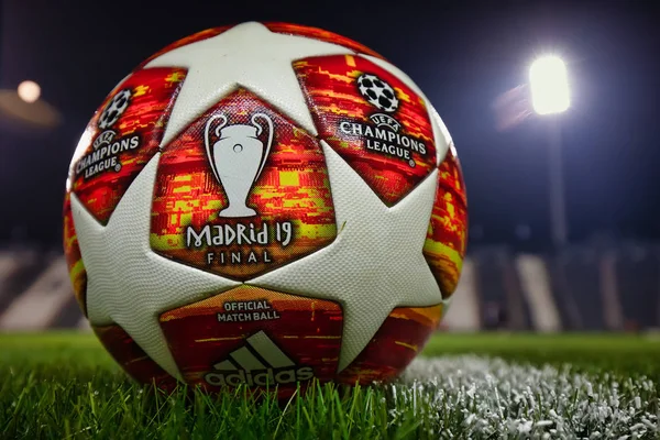 Thessaloniki Grecia Febrero 2019 Balón Fútbol Oficial Liga Campeones Campo — Foto de Stock