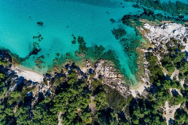 Kavourotrypes ou Laranja é um pequeno paraíso de pequenas praias loc — Fotografia de Stock