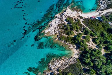 Kavourotrypes veya turuncu küçük plajları Loc küçük bir cennet