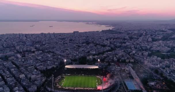 Thessaloniki Grécia Abril 2019 Tiro Aéreo Estádio Toumba Cheio Fãs — Vídeo de Stock