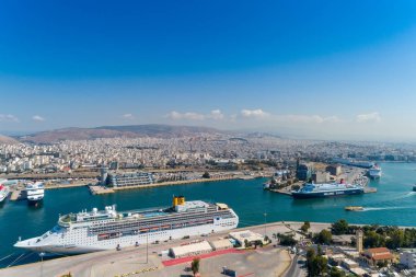 Pire ve d ünlü liman havadan drone panoramik fotoğraf