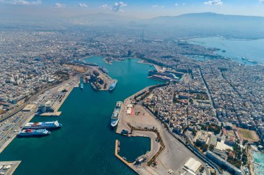 Pire ve d ünlü liman havadan drone panoramik fotoğraf