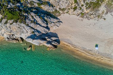 Yunanistan'ın Chalkidiki'deki Fava Plajı'nın yakından görünümü. Hava Photog