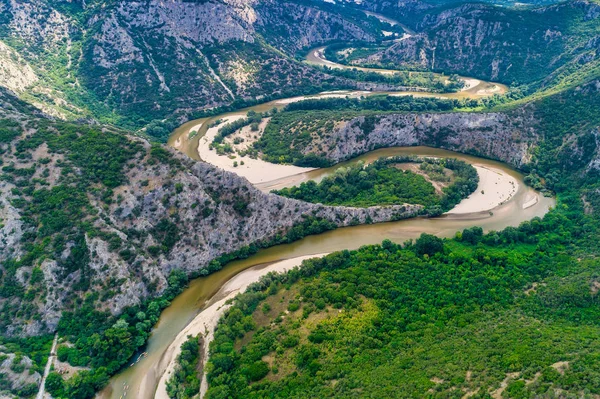 Letecký pohled na řeku Nestos v Xanthi, Řecko. — Stock fotografie