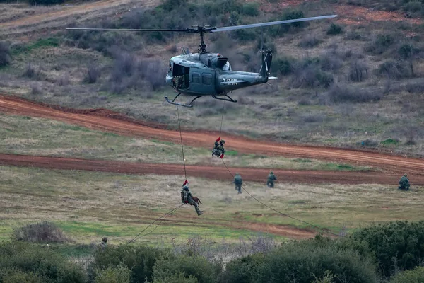 Askos Grécia Fevereiro 2020 Helicóptero Huey Participa Exercício Militar Internacional — Fotografia de Stock