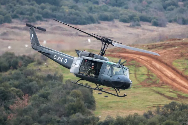 Askos Grécia Fevereiro 2020 Helicóptero Huey Participa Exercício Militar Internacional — Fotografia de Stock