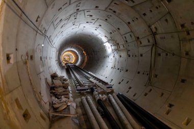 Selanik, Yunanistan - 23 Mayıs 2020: Selanik şehir merkezinde metro inşaatı