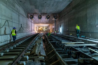Selanik, Yunanistan - 23 Mayıs 2020: Selanik şehir merkezinde metro inşaatı