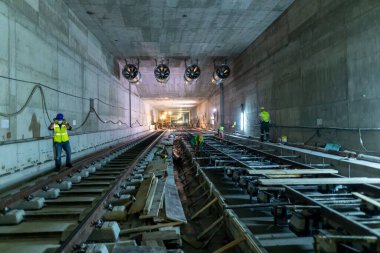 Selanik, Yunanistan - 23 Mayıs 2020: Selanik şehir merkezinde metro inşaatı