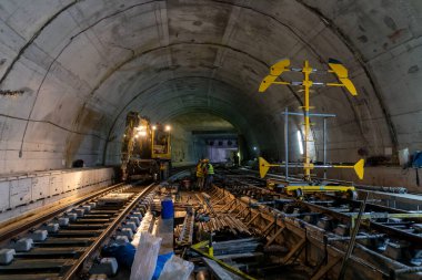 Selanik, Yunanistan - 23 Mayıs 2020: Selanik şehir merkezinde metro inşaatı