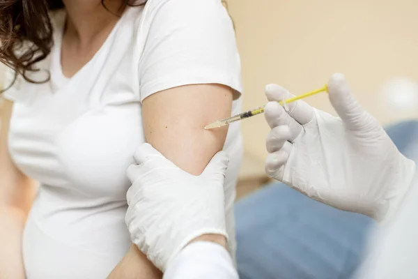 Procedura di iniezione del vaccino — Foto Stock
