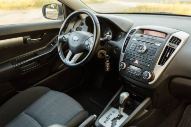 Dnipro, Ukrayna - 05 Eylül 2017: Kia Ceed, İçişleri, sürücü koltuğu