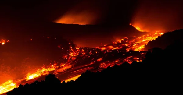 Tekutá Žhavá Lávová Proudová Erupce Sopce Etna — Stock fotografie