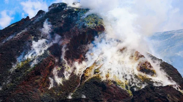 Fumarola Részletesen Kráterében Etna Vulkán Szicília Intenzív Gőz Kén Kibocsátás — Stock Fotó