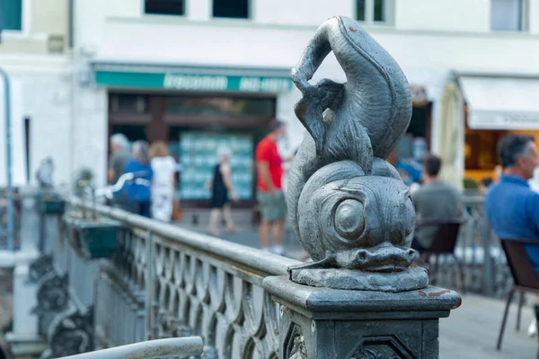 Treviso balıkçı adası - pazarın balık sembolü