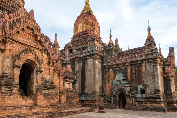 Imagem Horizontal Importante Templo Budista Localizado Bagan Mianmar — Fotografia de Stock