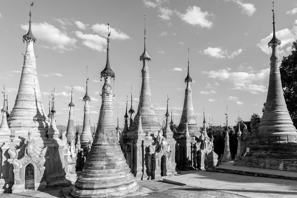 레이크 미얀마 2018년 11월 30일 인데인 사원의 아름다운 건축물 미얀마의 — 스톡 사진