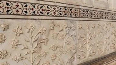 dünyanın yedi harikasından biri ve UNESCO miras sitesi video 02 n2 2019 tarihinde agra uttar pradesh hindistan alınır. Aşkın sembolüdür..