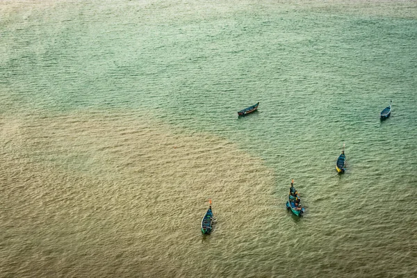 Fischerboote Isoliert Viele Der Tiefsee Luftaufnahmen Bild Ist Bei Murdeshwar — Stockfoto