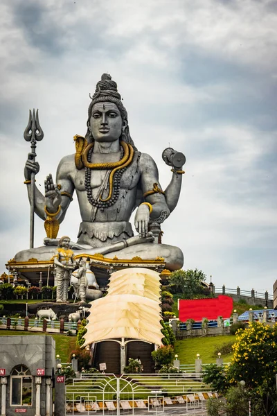 Shiva Standbeeld Geïsoleerd Bij Murdeshwar Tempel Close Shots Afbeelding Wordt — Stockfoto