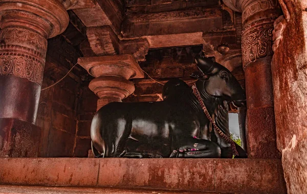 Virupaksha Templo Pattadakal Enorme Touro Veículo Shiva Metodologia Hindu Dos — Fotografia de Stock