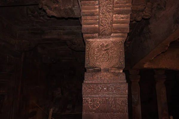 Badami Caverna Templo Pilares Interiores Pedra Arte Detalhes Imagem Tirada — Fotografia de Stock