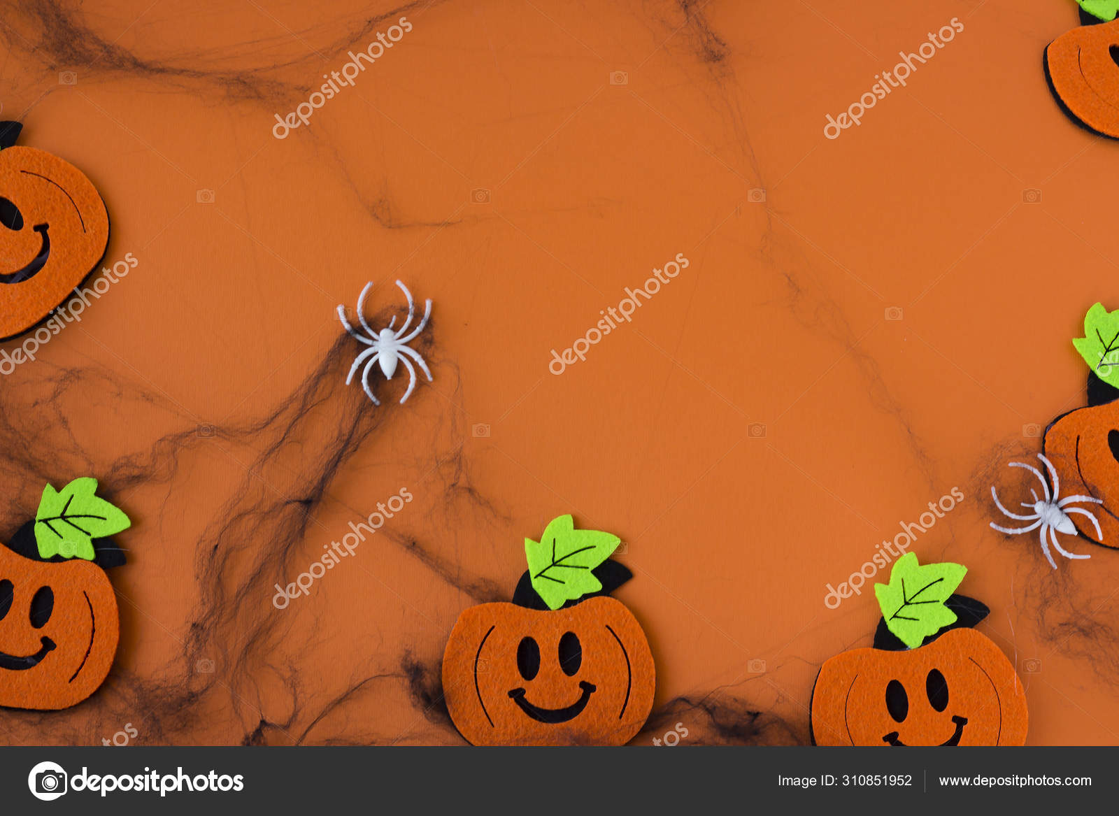 Stockfotos Halloween Handwerk Bilder Stockfotografie Halloween Handwerk Lizenzfreie Fotos Seite 4 Depositphotos