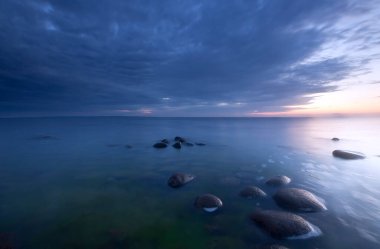 Baltık Denizi 'nden Alacakaranlık Sahnesi