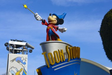 Fransa, Paris - 28 Şubat 2016 - görünümü Sihirbazı Mickey Mouse, Fantasia, bizi Disney stüdyoları için karşılama filmden.
